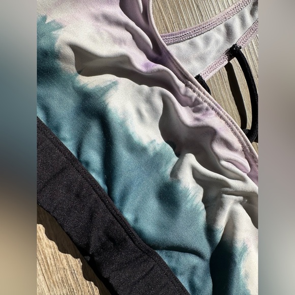 PINK Victoria's Secret Purple and Teal Ombre Bikini Top - Picture 2 of 5
